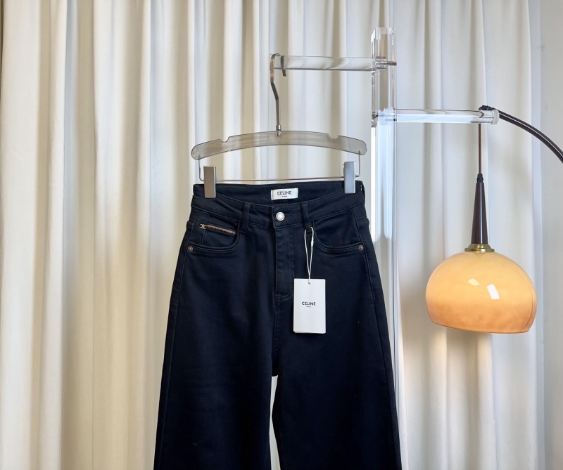 Ce1i*e jeans